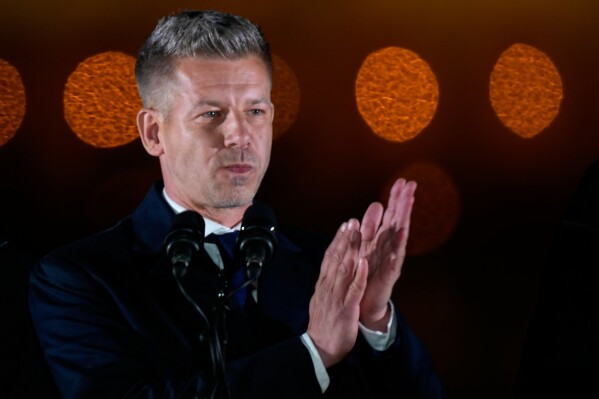 Macarıstanda etiraz çağırışı: Avropaya qayıtmaq istəyirik