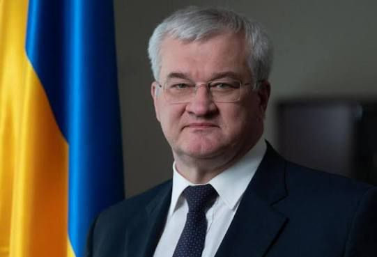 Ukrayna Macarıstana səfərlə bağlı tövsiyəni ləğv edib