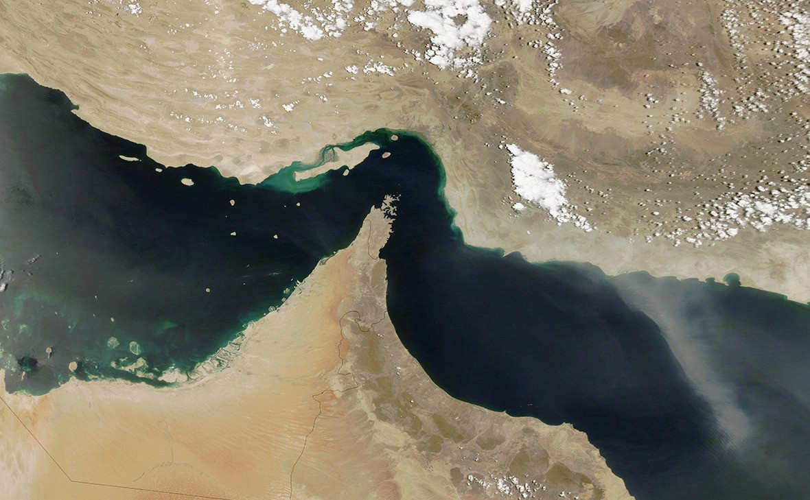 Böyük Britaniya Hörmüz boğazının blokadasına