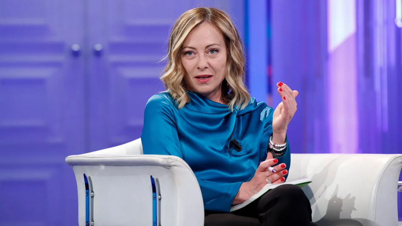 İtaliyanın Baş naziri Ukraynada sülhə nail olmaq üçün ən optimal variantı açıqlayıb