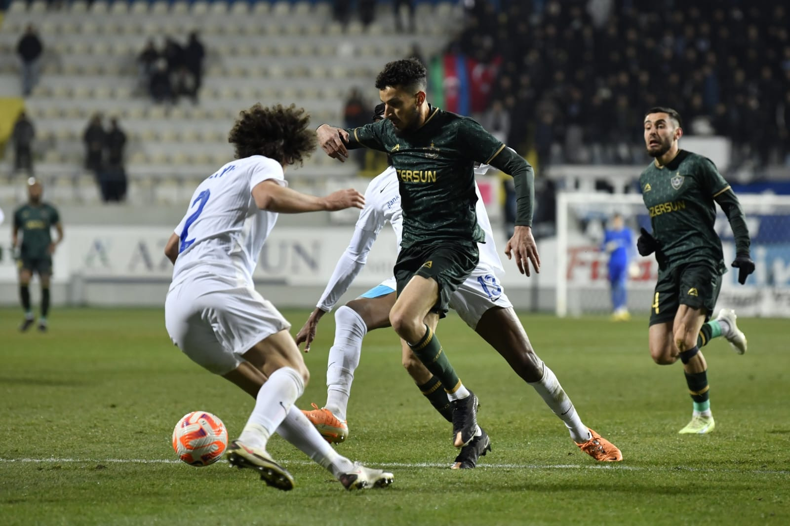 Premyer Liqada vəziyyət "Qarabağ"ın əleyhinə dəyişib