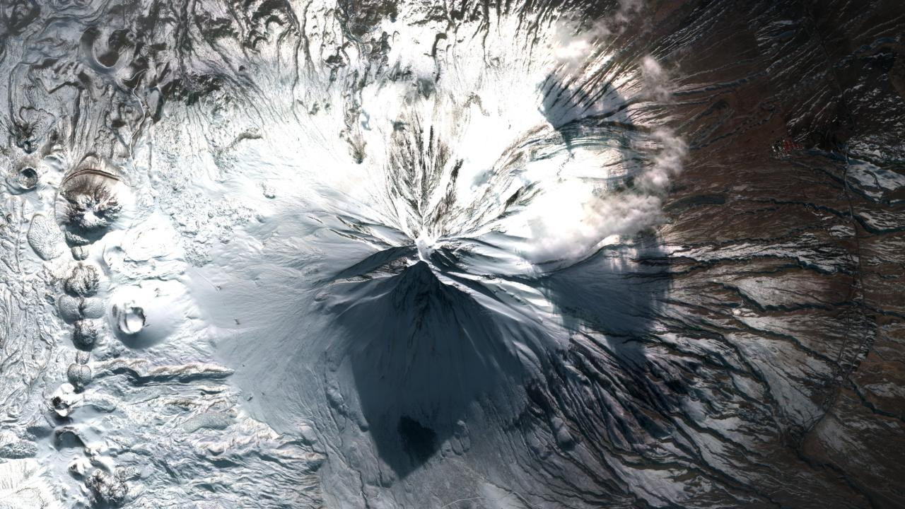 Türkiyə MN Ağrı dağının fotosunu paylaşıb