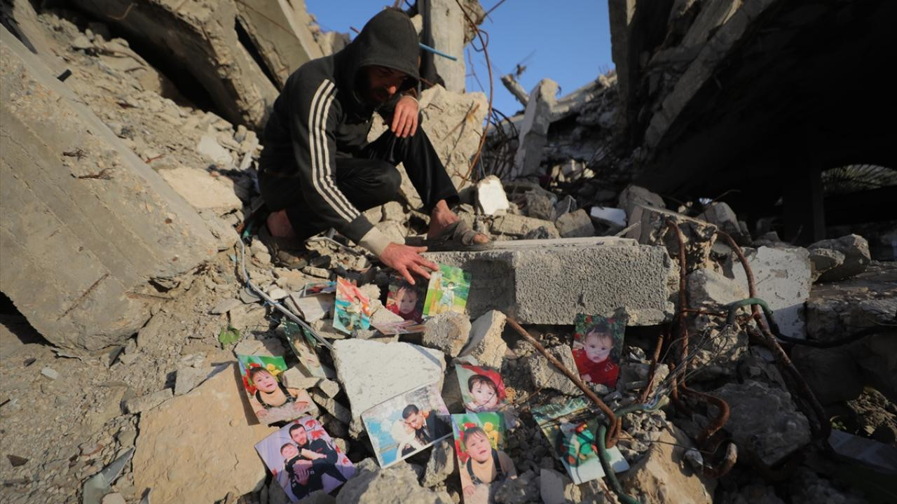 Qəzzadakı fələstinli 3 ildir ki dağıntılar altında yaşayır