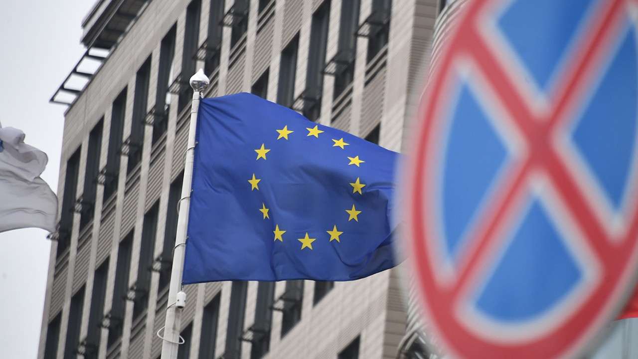 Aİ Rusiyaya təzyiqi artıracağına söz verdi