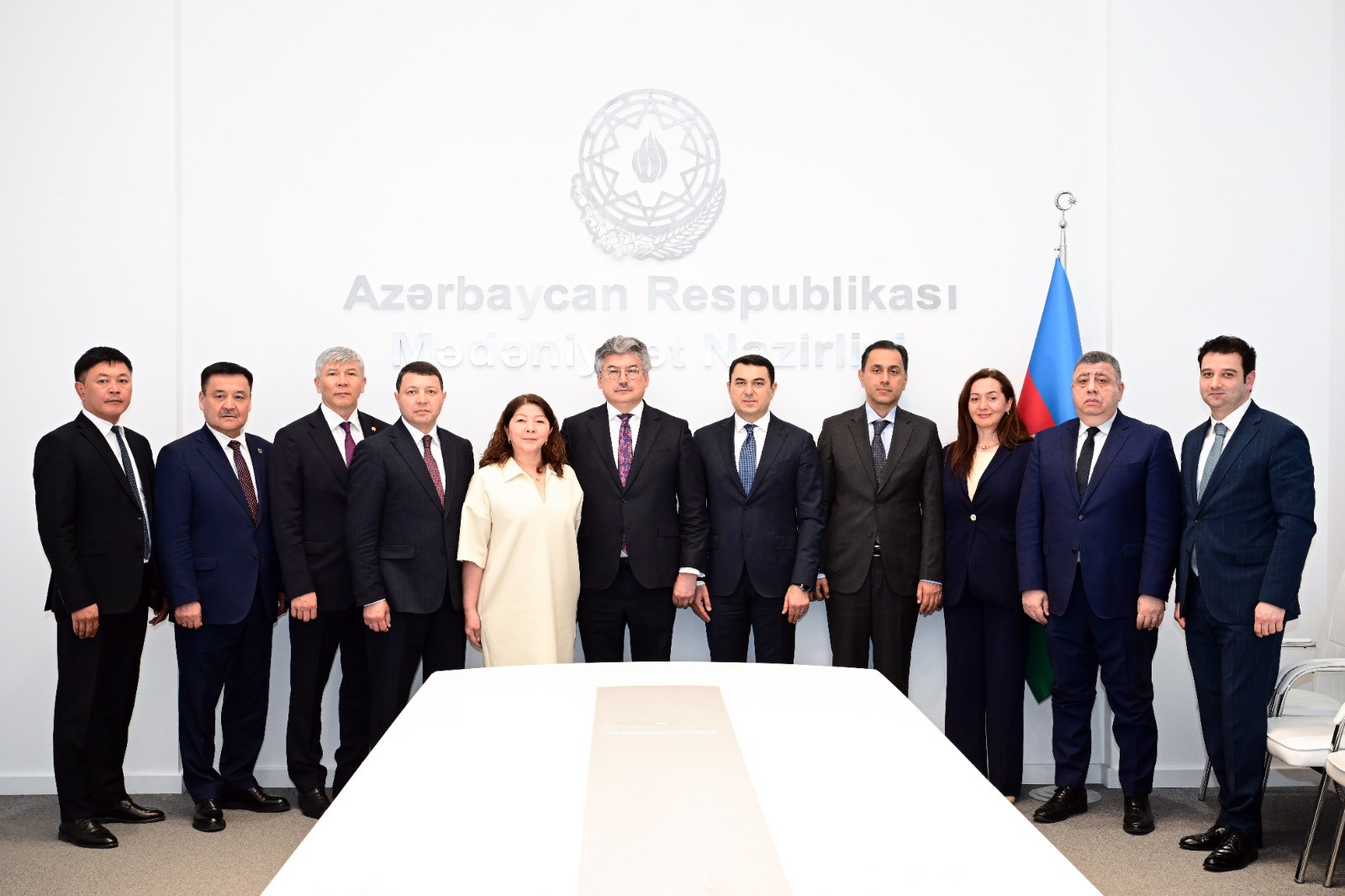 Mədəniyyət Nazirliyində Qırğızıstan nümayəndə heyəti ilə görüş olub