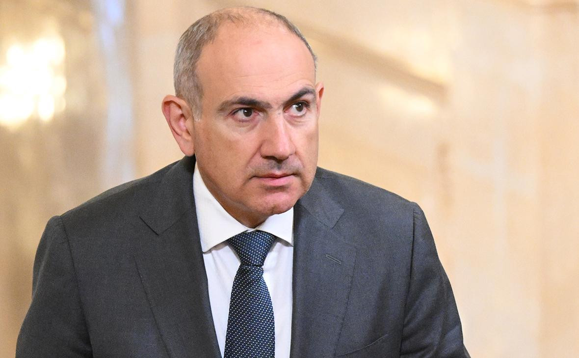 Paşinyan: “Üç başlı müxalifət” parlamentdən kənarda qalacaq