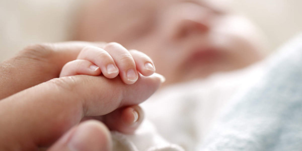 15 yaşlı qız ana oldu