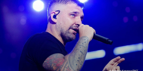 Rusların ən sevimli sənətçiləri açıqlanıb