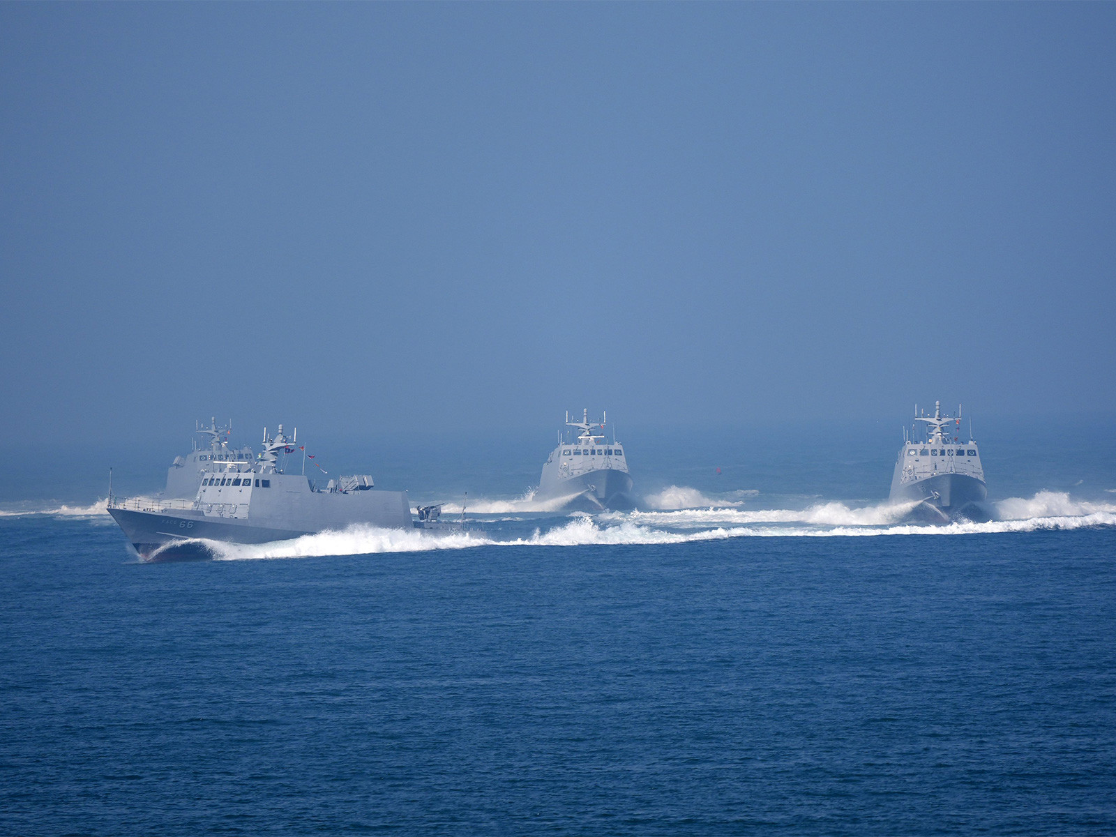 ABŞ-nin hücum etdiyi gəmi ilə bağlı