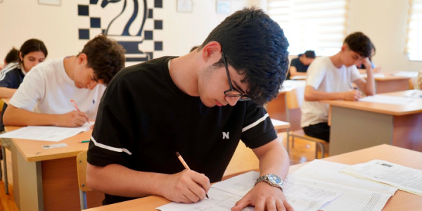 Yüksək nəticələr və çətin suallar -