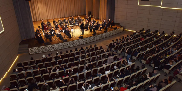 Qastrol proqramı çərçivəsində Sumqayıtda Dövlət Simfonik Orkestrinin konserti keçirilib