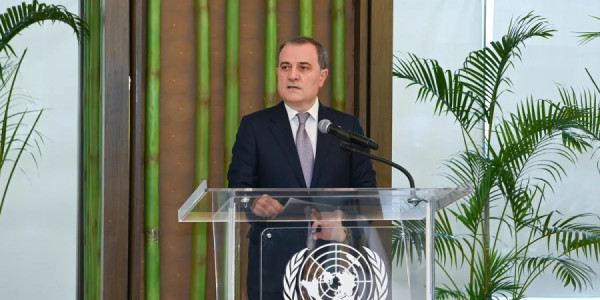 Ceyhun Bayramov BMT tədbirində Azərbaycanın çoxtərəfli əməkdaşlığa sadiqliyini bildirib