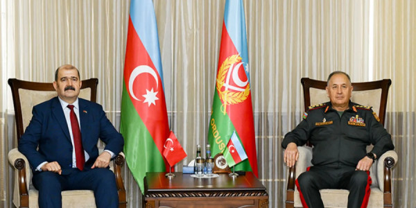 Azərbaycan və Türkiyə arasında hərbi təhsil sahəsində görülən birgə işlər müzakirə edilib