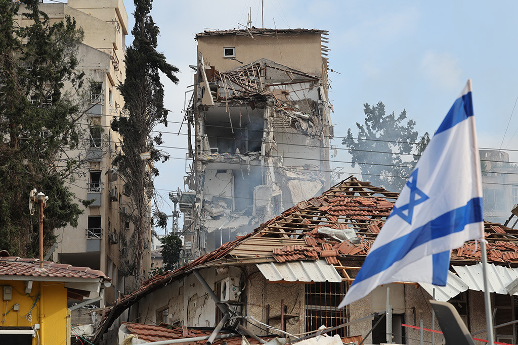 İsraildə müharibənin fəsadları ağırlaşır: minlərlə ailə evsiz qalıb