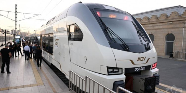 Bakı-Ağstafa-Bakı istiqamətində əlavə qatar reysləri təyin edilib