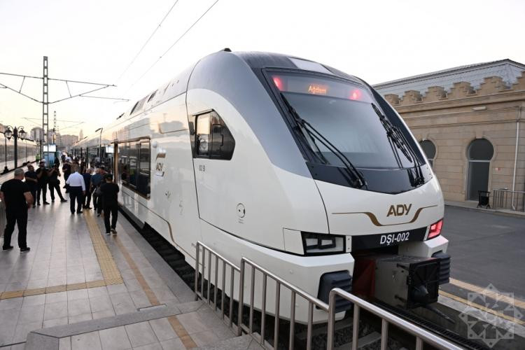 Bakı-Ağstafa-Bakı istiqamətində əlavə qatar reysləri təyin edilib