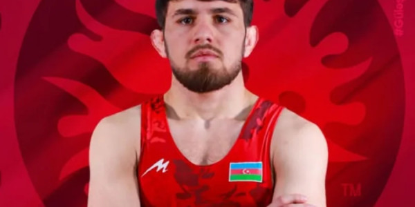 Azərbaycan güləşçisi Rəşad Məmmədov bürünc medal qazanıb