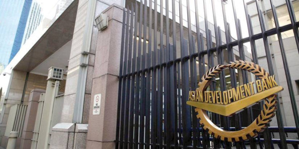 AİB Azərbaycanın iştirakı ilə 2031-ci ilə qədər "yaşıl" inkişaf üzrə layihəni nəzərdən keçirir