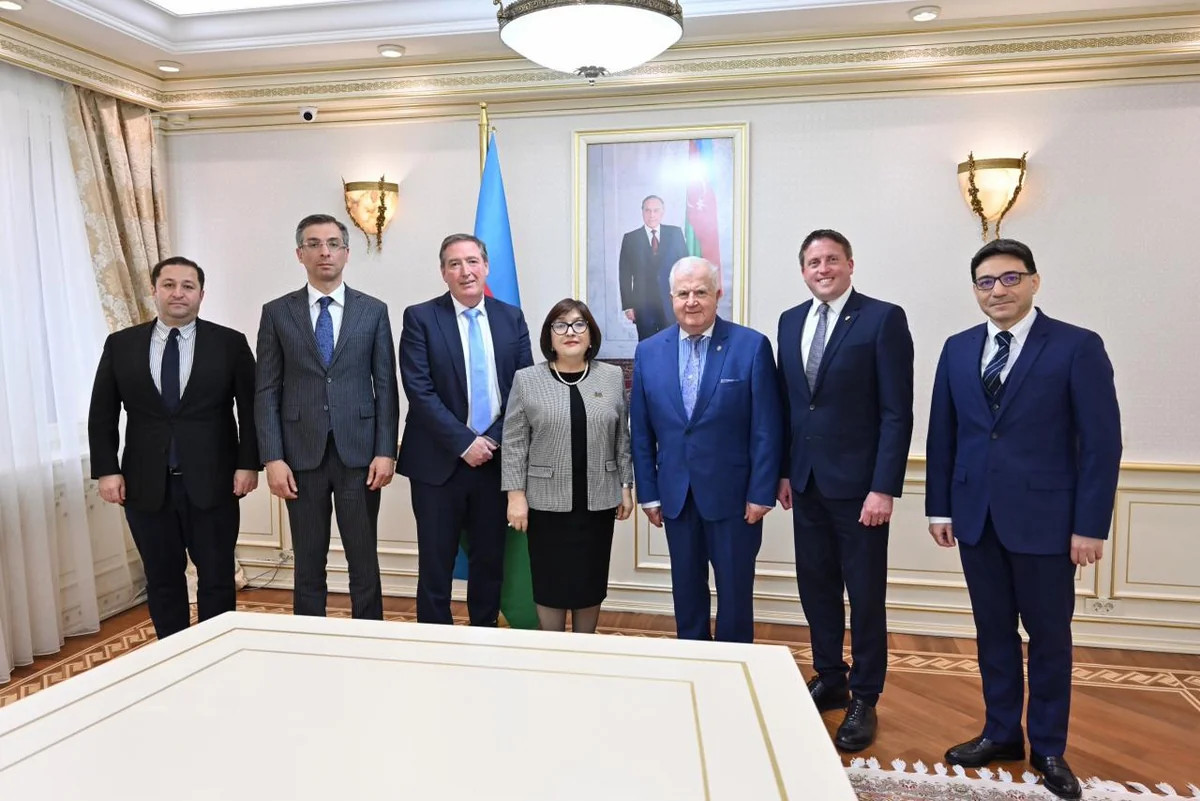 İrlandiya-Azərbaycan parlamentlərarası dostluq qrupunun üzvləri ilə görüş olub