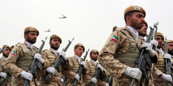 İran mümkün hərbi əməliyyatlara hazır olduğunu bildirdi