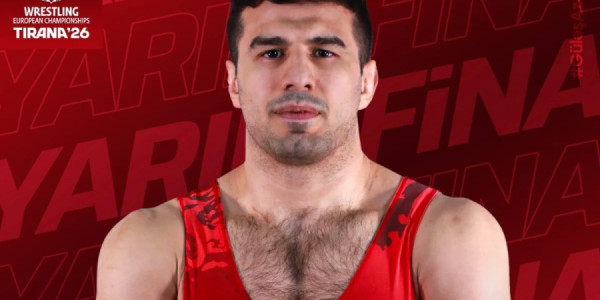 Azərbaycanın daha bir güləşçisi İslam Abbasov bürünc medal qazanıb -