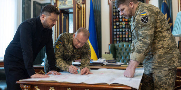 Zelenski Rusiyanın hərbi ambisiyalarının artdığını bildirib