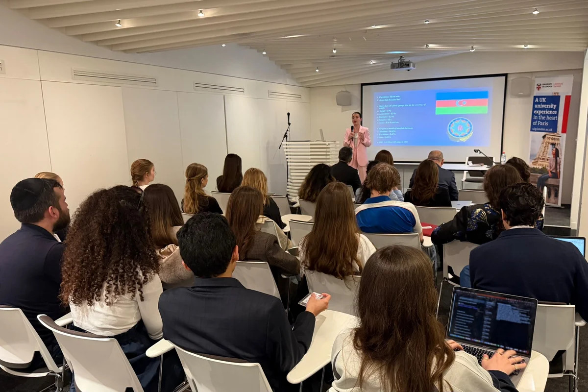 Leyla Abdullayeva Paris İnstitutunun tələbələrinə Azərbaycan barədə məlumat verib