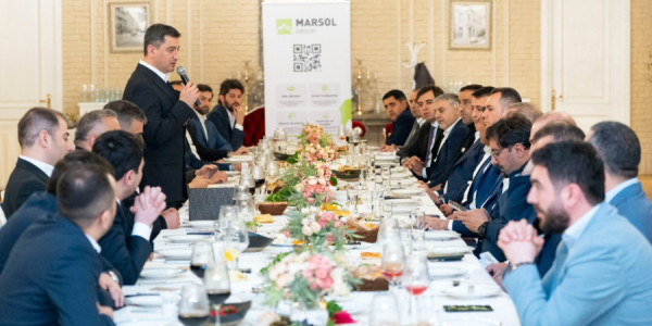 Marsol Group-un təşkilatçılığı ilə 30-dan çox sahibkar işgüzar axşam ziyafətində bir araya gəlib