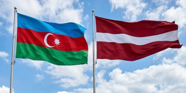Azərbaycan və Latviya XİN rəhbərləri ikitərəfli münasibətlərin gücləndirilməsini müzakirə ediblər