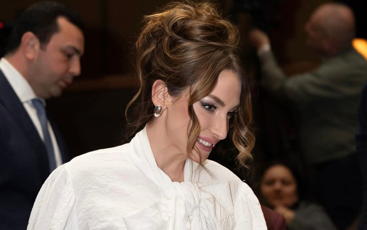 Alena Əliyeva konsertdə -