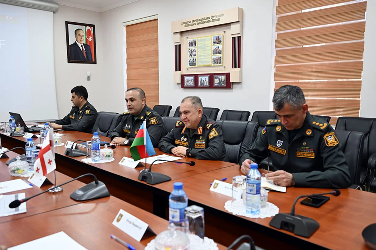 Azərbaycan və Gürcüstanın hərbi hüquqşünaslarının işgüzar görüşü keçirilib