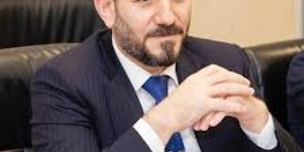 "Yeni Klinika"nın direktoru bu gün vəzifəsindən AZAD EDİLİB