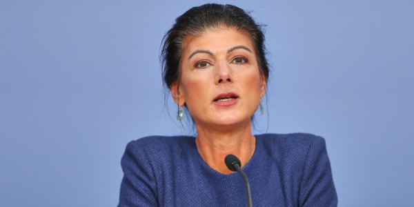 Almaniyanın müxalifət partiyası ölkəsinin Ukraynaya maliyyə yardımını tənqid edib