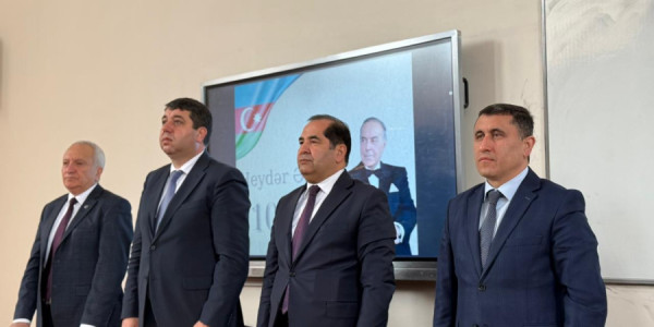 BDU-da “Xilaskarlıq missiyasından müasir dövlət quruculuğuna uzanan şərəfli yol” mövzusunda tədbir keçirilib