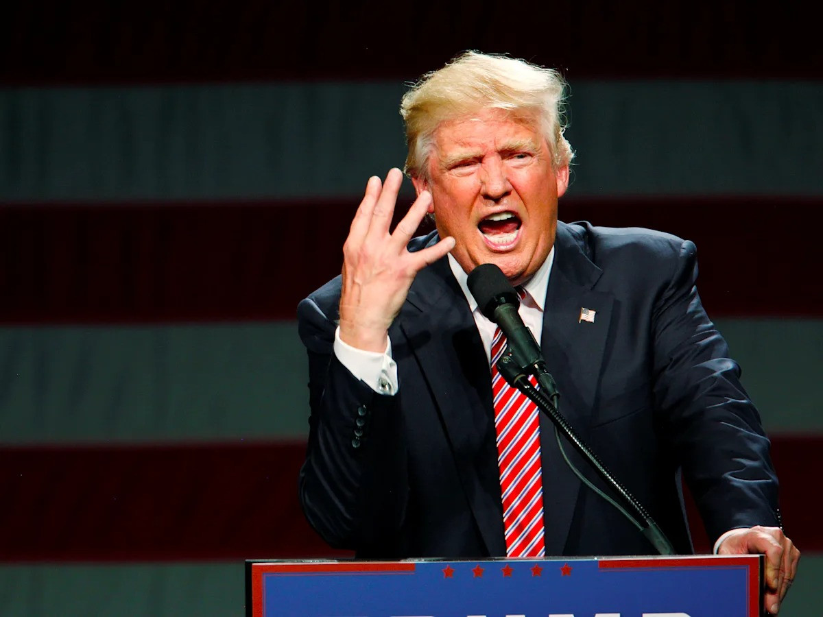 Tramp İrana bir neçə gün vaxt verdi