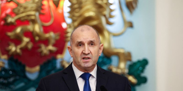 Bolqarıstanın keçmiş prezidentinin fəaliyyəti niyə sirlidir?