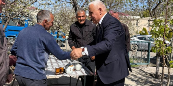 Milli Məclisin deputatı Vüqar Rəhimzadə Culfada seçiciləri ilə növbəti görüşünü keçirib