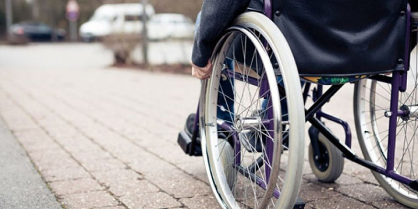 Baş nazir əlillərlə bağlı QƏRAR İMZALADI