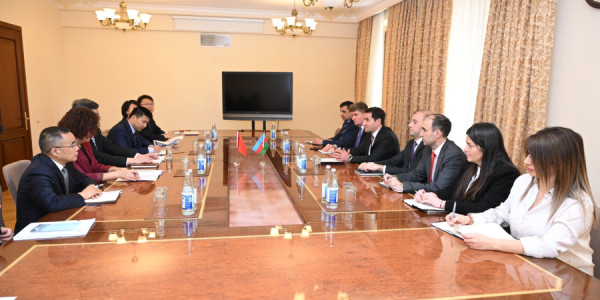 Azərbaycan və Çin arasında dezinformasiya ilə mübarizə əməkdaşlıq müzakirə olunub