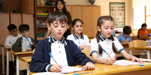 Şagird yerdəyişməsi müvəqqəti dayandırılır