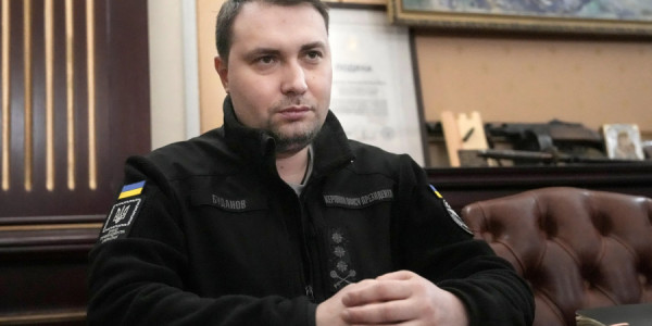 Budanovun "sakit diplomatiyası": Ukraynalı müdafiəçilər geri qayıdır