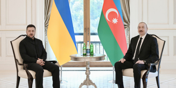 Zelenski İlham Əliyevlə görüşünə dair paylaşım edib