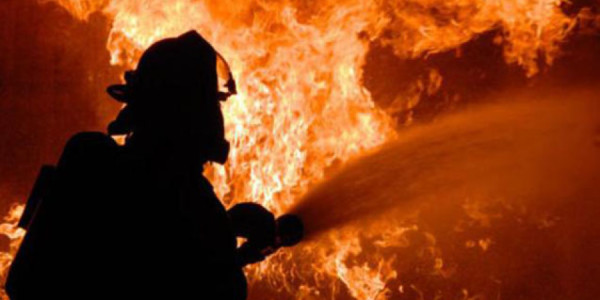 Məşhur market KÜLƏ DÖNDÜ -