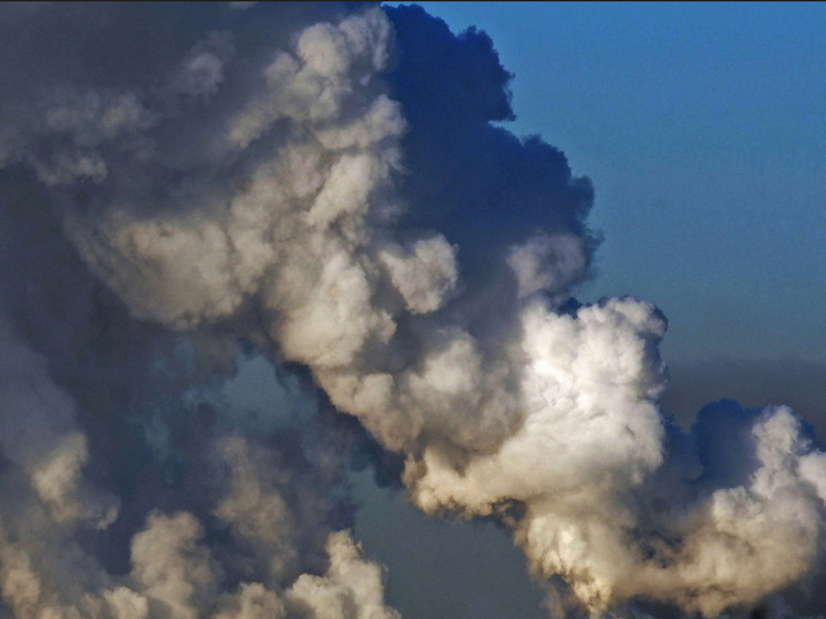 Böyük Britaniyadakı "Ferford" aviabazasında yanğın baş verdi