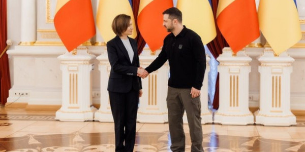 Moldova və Ukrayna liderləri görüşüb