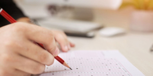 11-ci siniflərin NƏZƏRİNƏ: