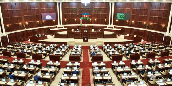 Milli Məclis MSK-nın yeni tərkibini təsdiqləyib