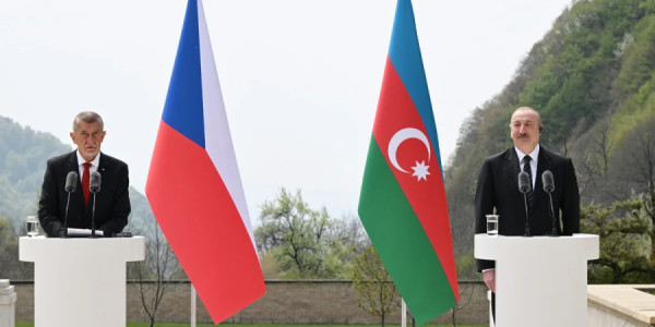 Çexiyanın Baş naziri: Milli enerji operatorumuz Azərbaycandan təbii qaz almaq niyyətindədir