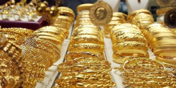 70 kq qızılla tutulan polkovnikə hökm oxundu