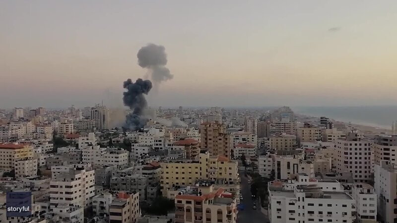 Livanda hava zərbələri: 24 saatda 14 nəfər ölüb